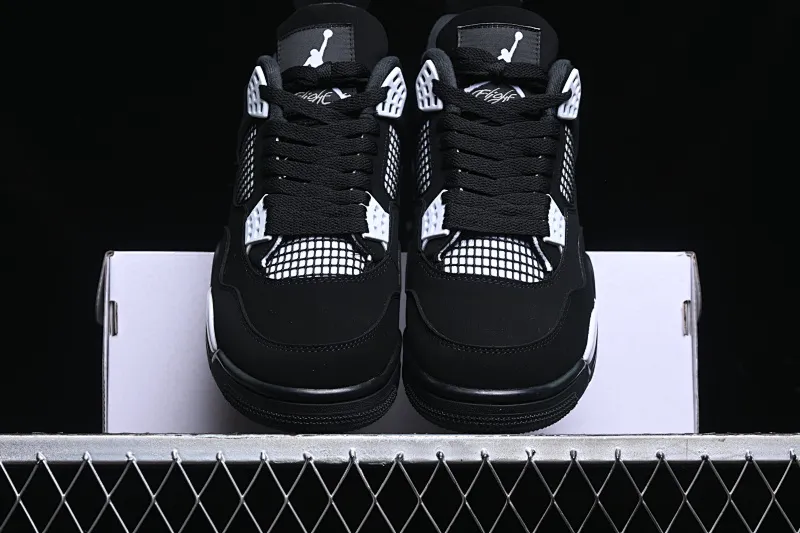 All categories Air Jordan Jordan series basketball shoes Air Jordan 4 Air Jordan 4 Retro "White Thunder" AJ4 Joe 4 White Thunder FQ8138-001